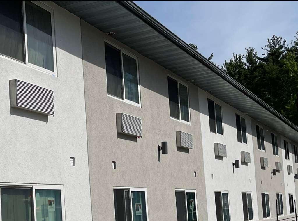 Sleep Inn & Suites Lake Delton Exterior foto